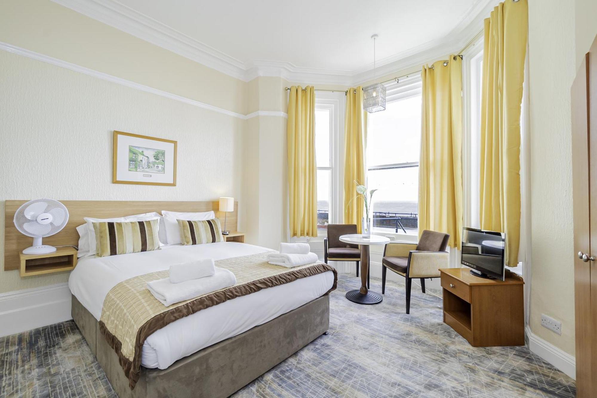 Bay Majestic Hotel Eastbourne Room photo